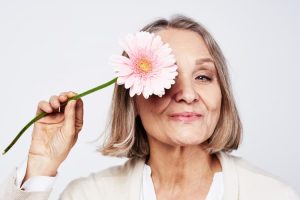 Jakich witamin potrzebuje kobieta w okresie menopauzy